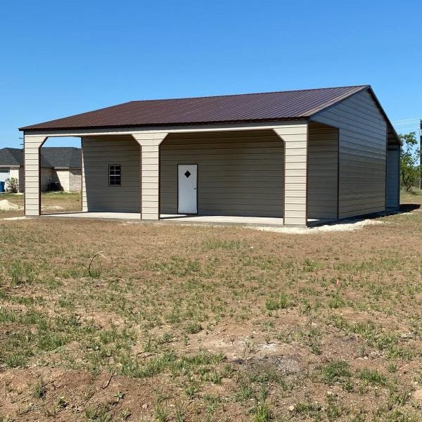 42'x30'x12'/9' Shop with dual lean tos