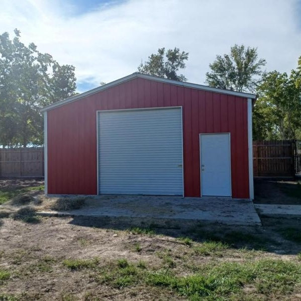 24' x 25' x 10' Workshop